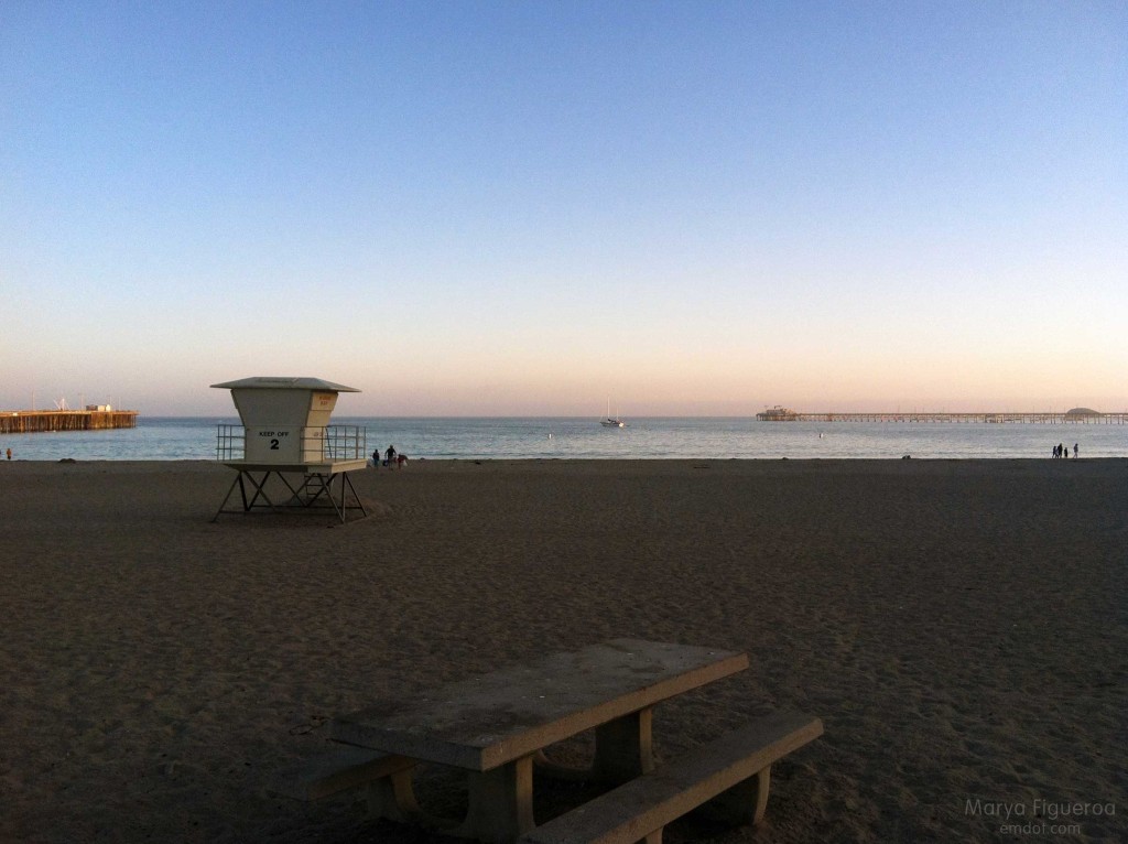 Avila Beach & lifeguard tower